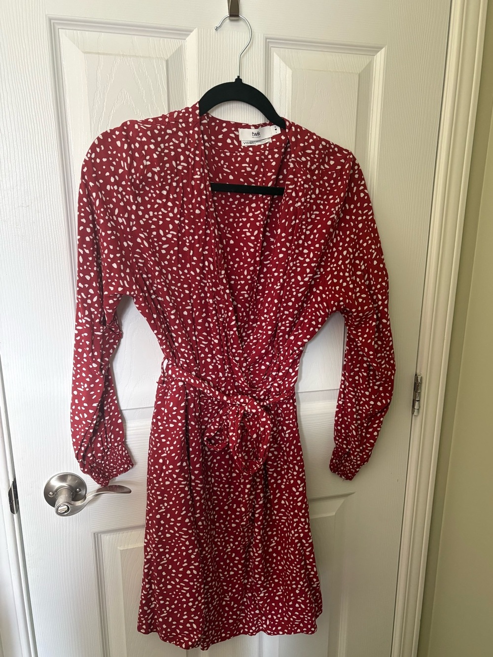 Autumnal printed faux-wrap dress